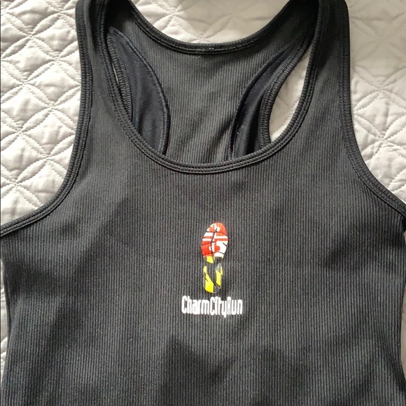 Running tee. - Picture 2 of 3